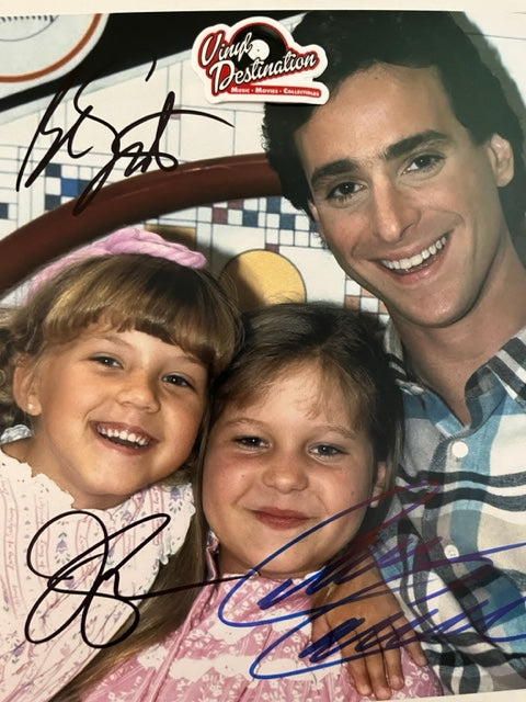 Full House - Cast Signed 8 x 10 Photo Saget - Cameron - Sweetin