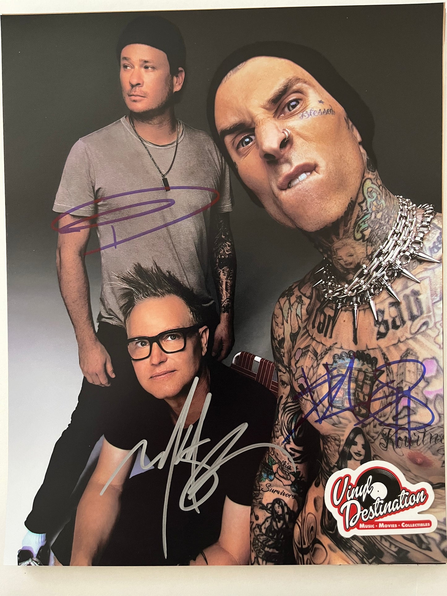 Blink 182 - Band Signed 8 x 10 Photo Barker / Hoppus / DeLonge