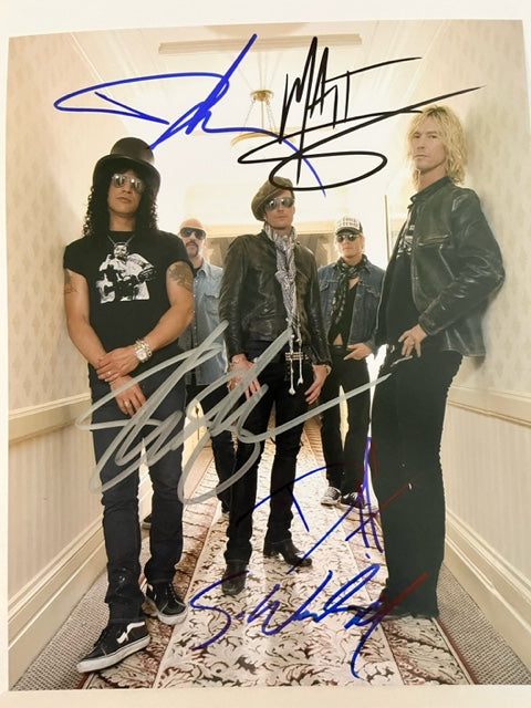 VELVET REVOLVER - Fully Signed 8 x 10 Photo Slash - Duff - Weiland - Sorum - Kushner