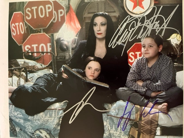 Addams Family - Cast Signed 8 x 10 Photo Houston - Ricci - Workman