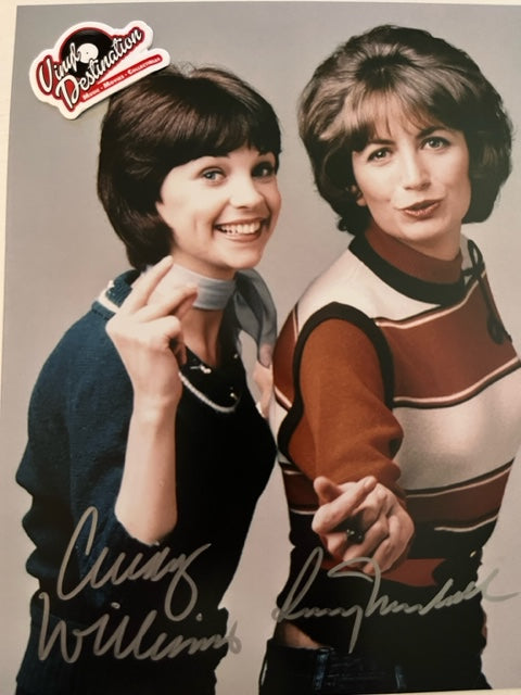 Laverne & Shirley - Cast Signed 8 x 10 Photo Cindy Williams & Penny Marshall