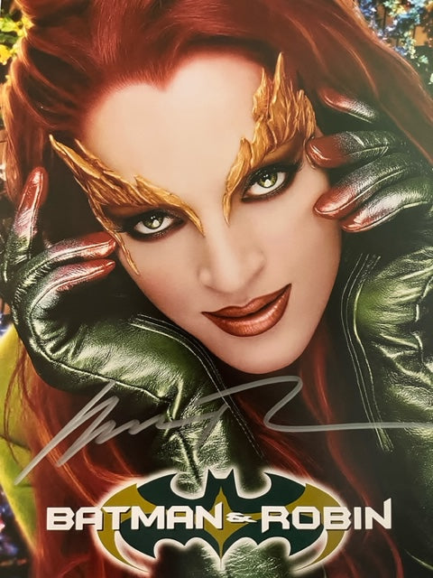 Batman & Robin - Cast Signed 8 x 10 Photos Clooney - Silverstone - O'Donnell - Thurman - Schwarzenegger