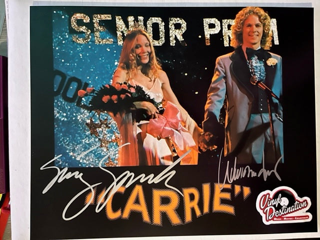 CARRIE - Cast Signed 8 x 10 Photo Sissy Spacek & William Katt