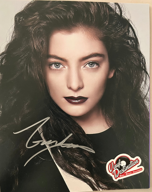 LORDE - Hand Signed 8 x 10 Photo