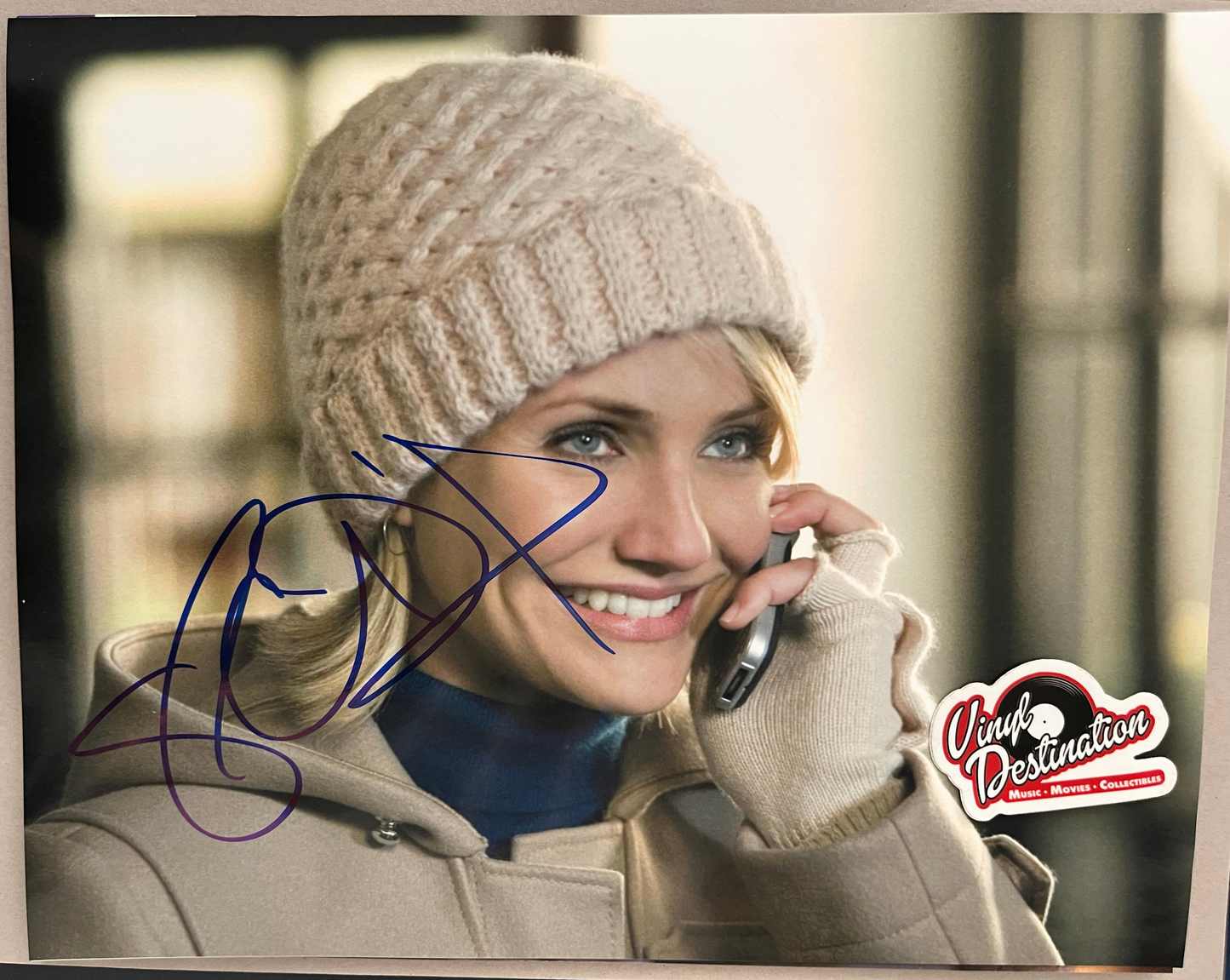 Cameron Diaz In The Holiday - Hand Signed 8 x 10 Photo