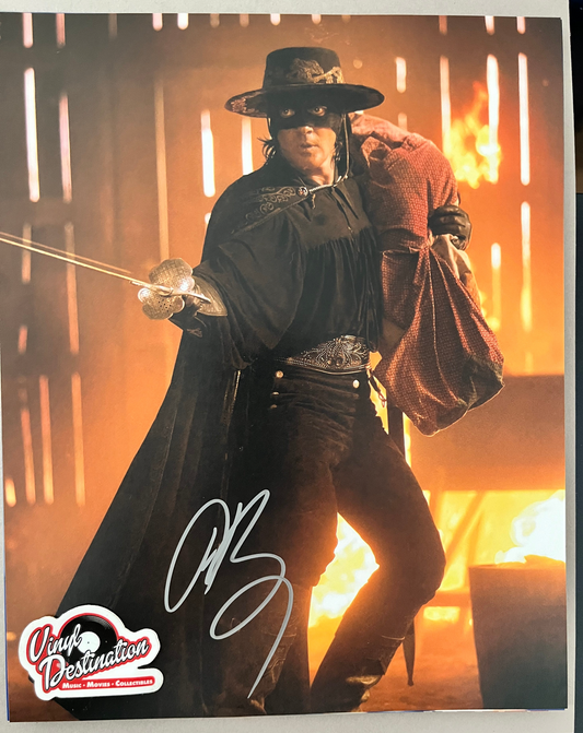 Antonio Banderas As Zorro - Hand Signed 8 x 10 Photo