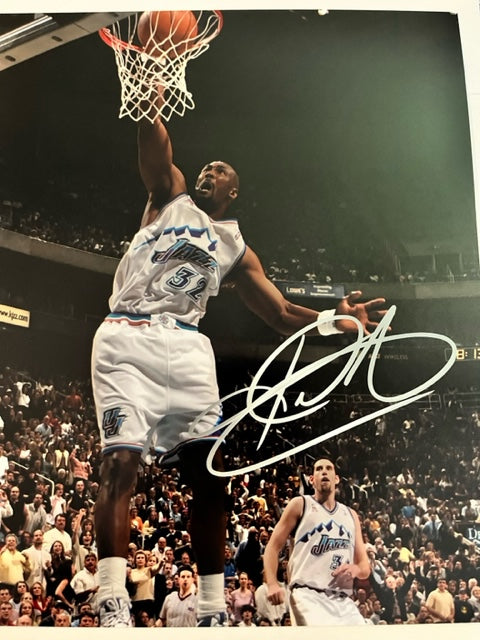 NBA Star Karl Malone - Utah Jazz - Hand Signed 8 x 10 Photo