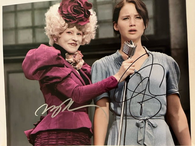 Hunger Games - Jennifer Lawrence & Elizabeth Banks - Hand Signed 8 x 10 Photo