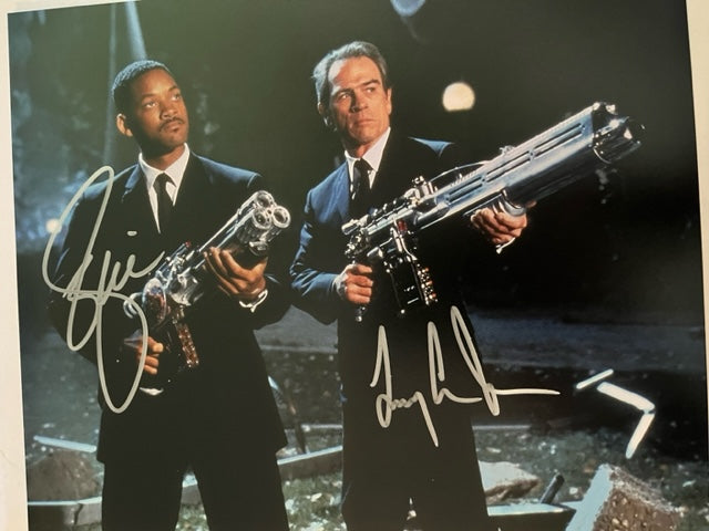 Men In Black - Cast Signed 8 x 10 Photo  Will Smith & Tommy Lee Jones