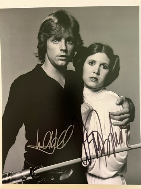 STAR WARS - Luke Skywalker & Princess Leia 8 x 10 Hand Signed by Mark Hamill & Carrie Fisher