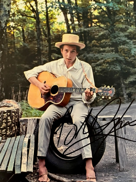 Bob Dylan Autographed 8 x 10 Photo