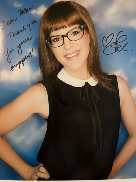 Lisa Loeb - Autographed 8 x 10 Photo