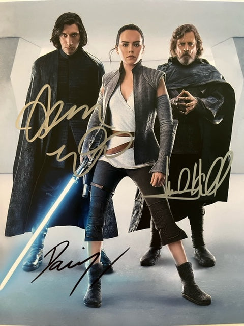 STAR WARS - The Last Jedi - Cast Signed 8 x 10 Photo  Driver - Hamill - Ridley